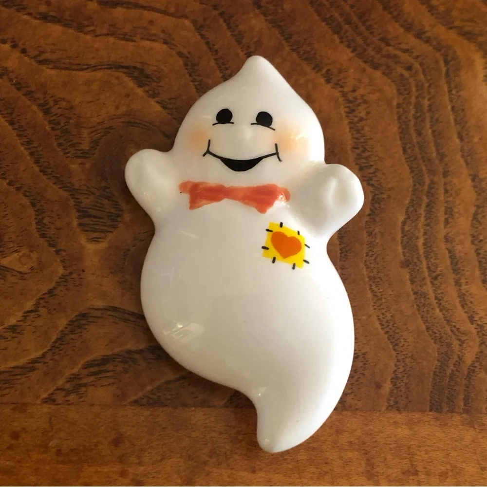 Vintage Hallmark Cards glimmer ghost brooch pin